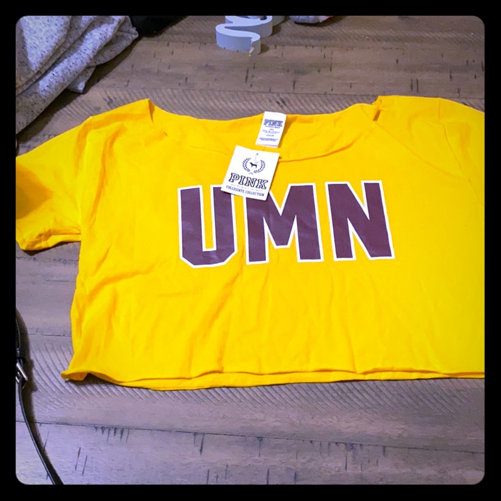 Crop Tee PINK brand Minnesota Gophers